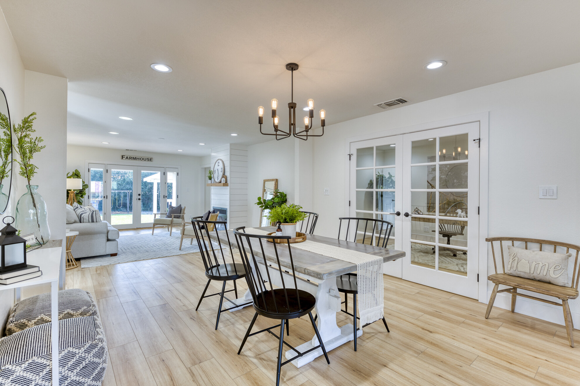 Home Staging Sacramento - mint home staging company